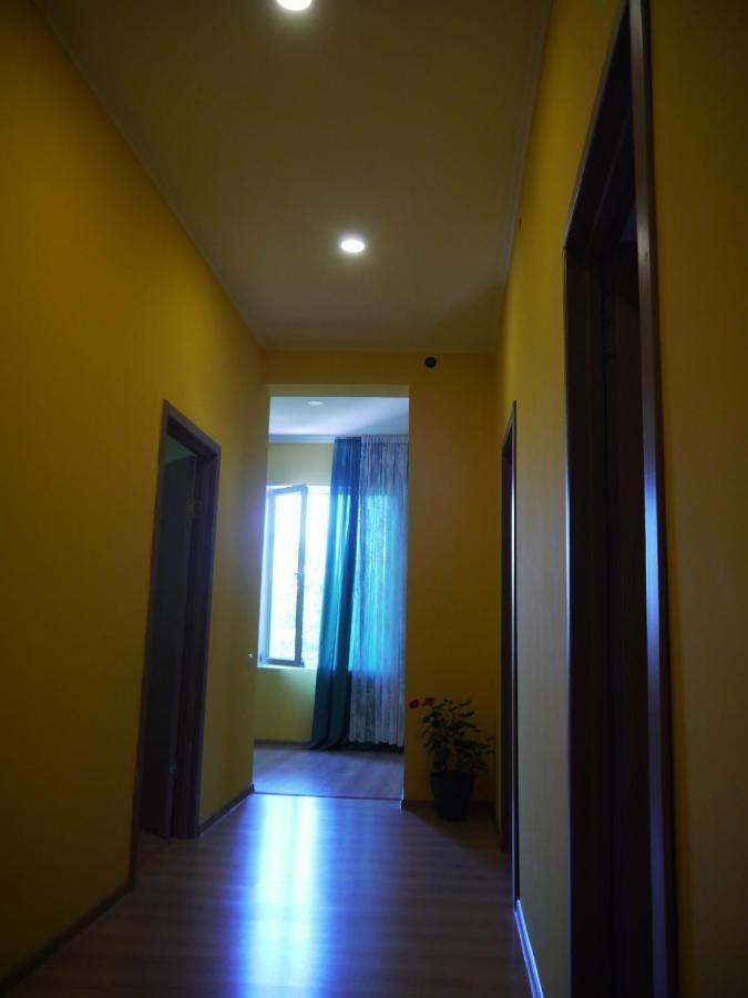 Novel House Apartment Martvili Exterior foto
