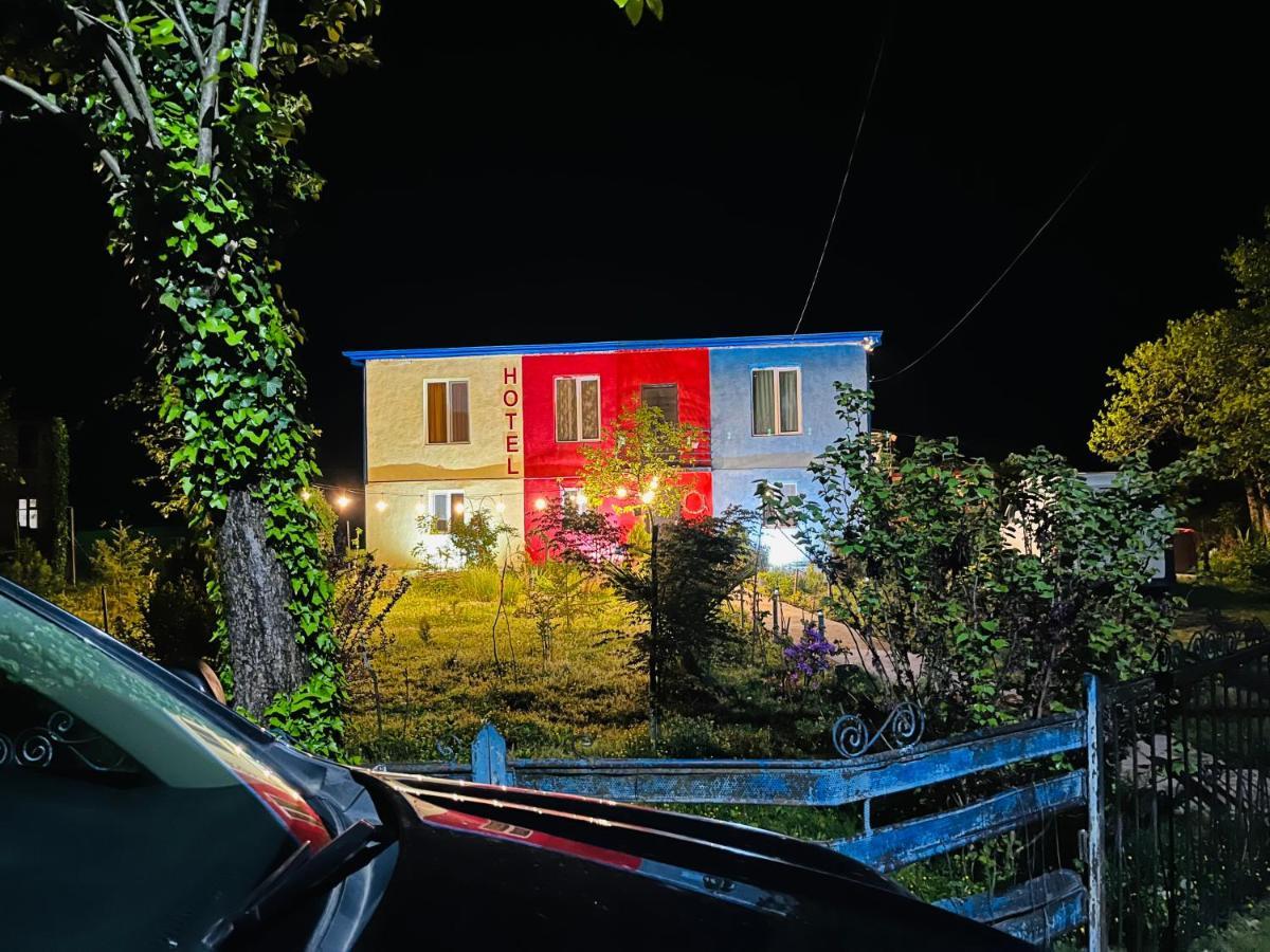Novel House Apartment Martvili Exterior foto